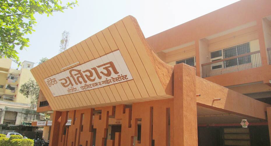 Hotel Yatiraj, Solapur 4